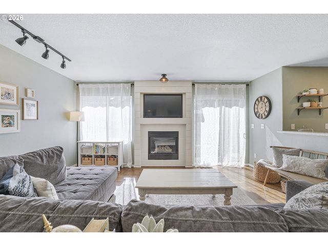 10584 Sw COLEMAN Loop, Wilsonville, OR 97070