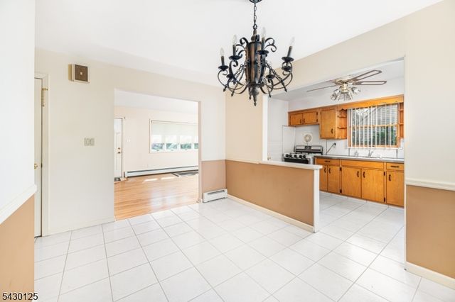 225 Linden Rd, Wayne Twp., NJ 07470