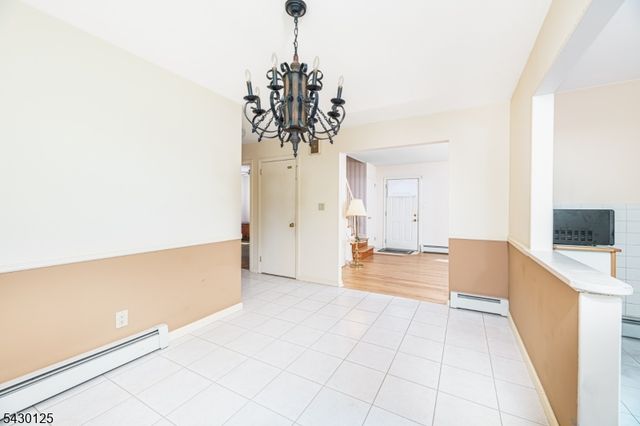 225 Linden Rd, Wayne Twp., NJ 07470