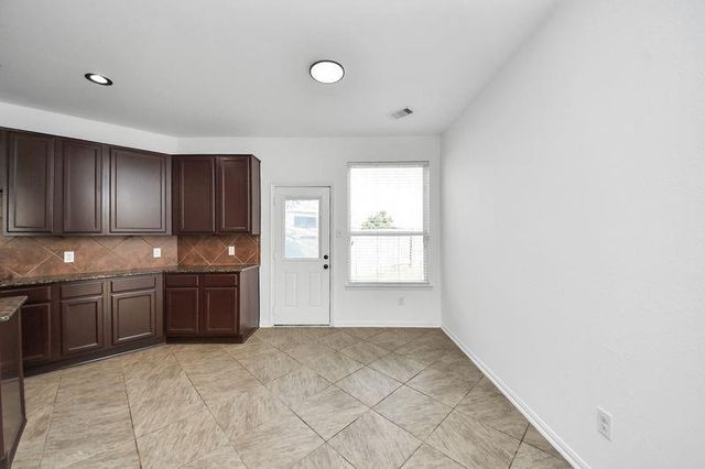 5419 Peppermint Lane, Baytown, TX 77521