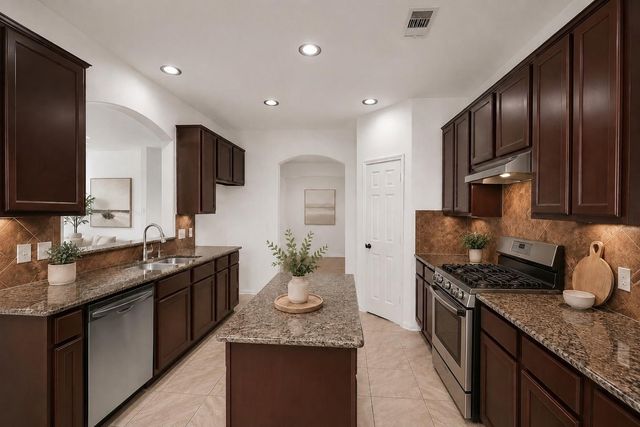 5419 Peppermint Lane, Baytown, TX 77521