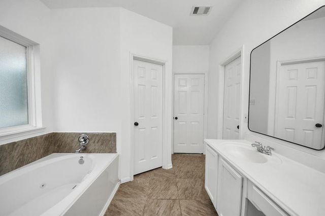 5419 Peppermint Lane, Baytown, TX 77521