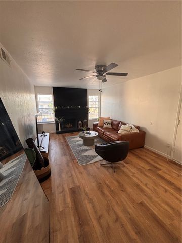 8057 Meadow Road 202, Dallas, TX 75231