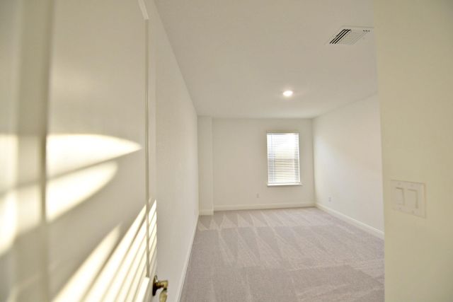 517 Scooter ST, Georgetown, TX 78626