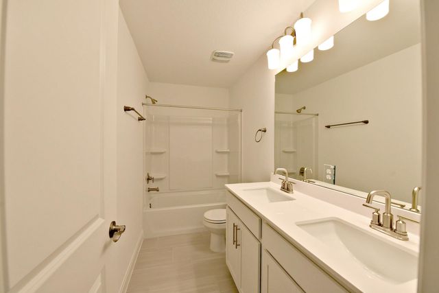 517 Scooter ST, Georgetown, TX 78626