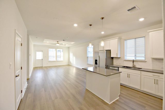 517 Scooter ST, Georgetown, TX 78626