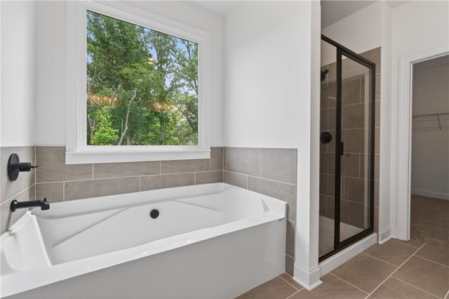 12 CORETTA Court, Winder, GA 30680