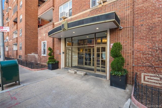 34-41 85th Street 4D, Jackson Heights, NY 11375