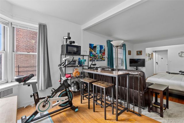 34-41 85th Street 4D, Jackson Heights, NY 11375