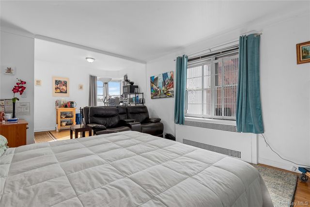 34-41 85th Street 4D, Jackson Heights, NY 11375