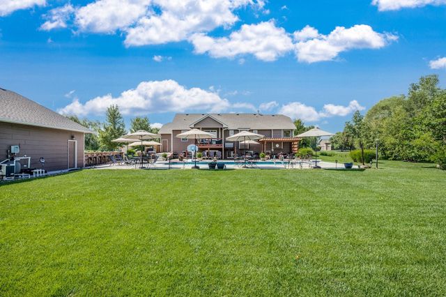 15050 W Shadow Lakes St, Wichita, KS 67223