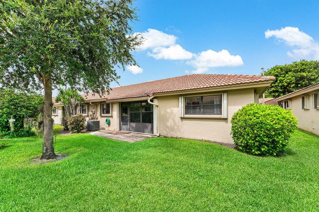 4670 Laurel Tree Road A, Boynton Beach, FL 33436