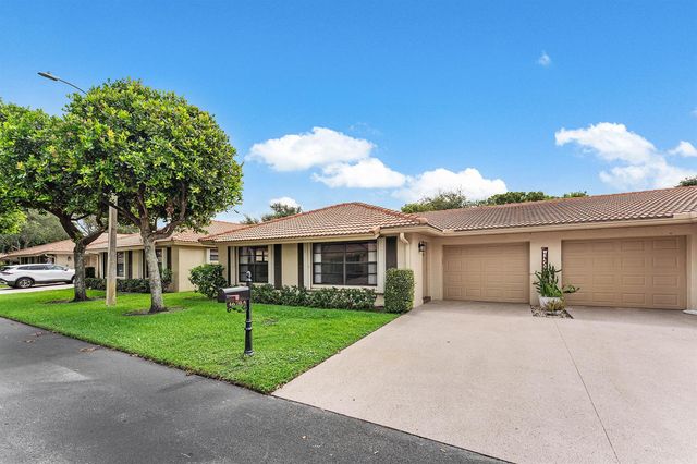 4670 Laurel Tree Road A, Boynton Beach, FL 33436