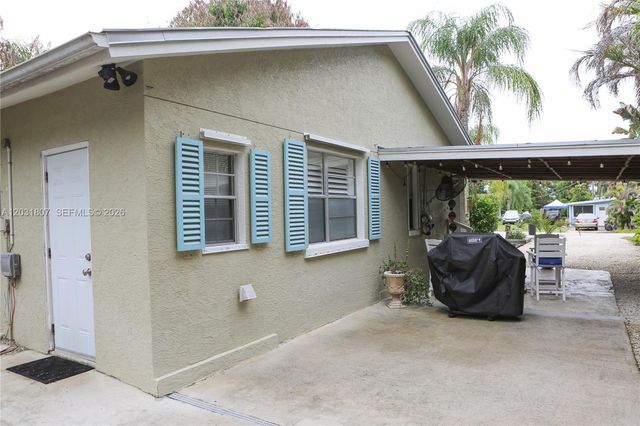 4225 SE Westfield Street, Stuart, FL 34997