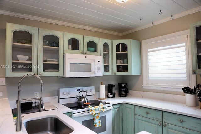 4225 SE Westfield Street, Stuart, FL 34997