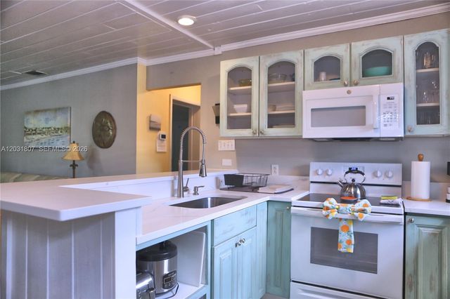 4225 SE Westfield Street, Stuart, FL 34997