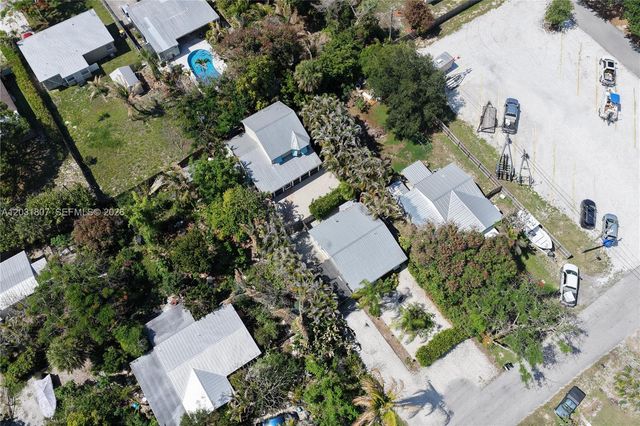 4225 SE Westfield Street, Stuart, FL 34997