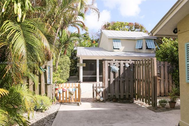 4225 SE Westfield Street, Stuart, FL 34997