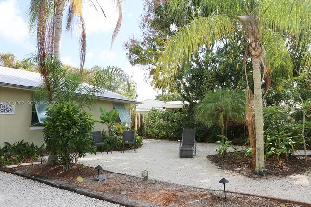 4225 SE Westfield Street, Stuart, FL 34997