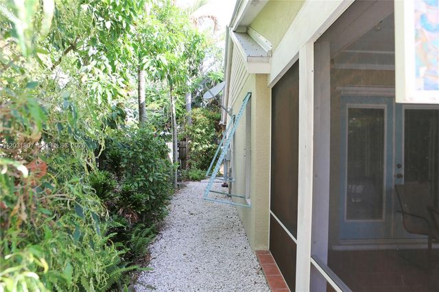 4225 SE Westfield Street, Stuart, FL 34997