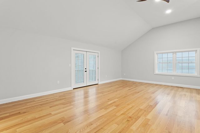380 E Dunbarton Road, Goffstown, NH 03045