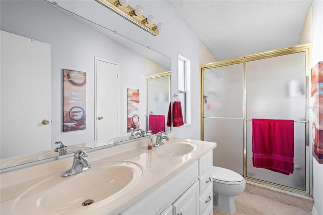 36825 KIMELA AVENUE, Zephyrhills, FL 33542