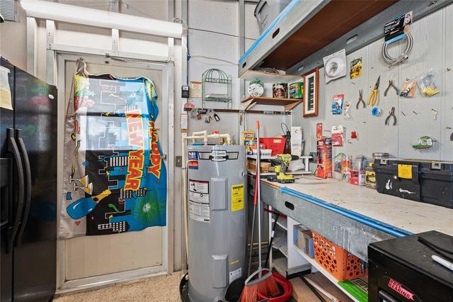 36825 KIMELA AVENUE, Zephyrhills, FL 33542