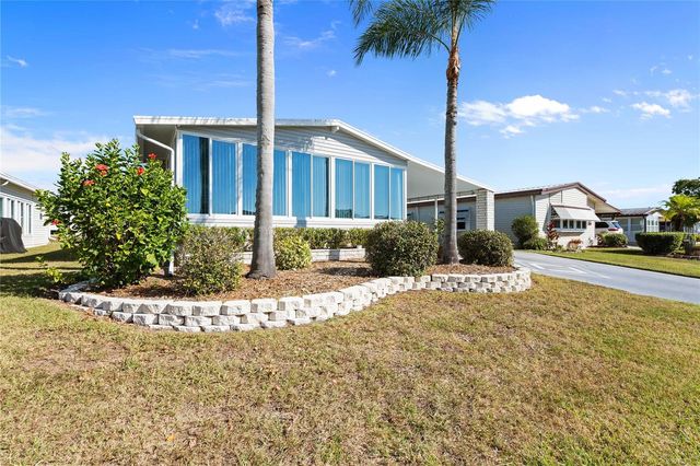 36825 KIMELA AVENUE, Zephyrhills, FL 33542