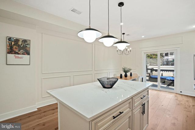 1404 MASSACHUSETTS AVE SE, Washington, DC 20003