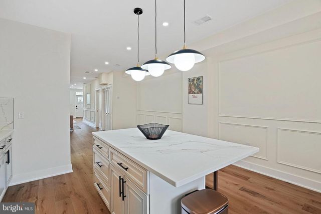 1404 MASSACHUSETTS AVE SE, Washington, DC 20003