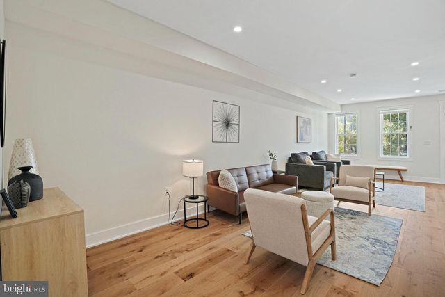 1404 MASSACHUSETTS AVE SE, Washington, DC 20003