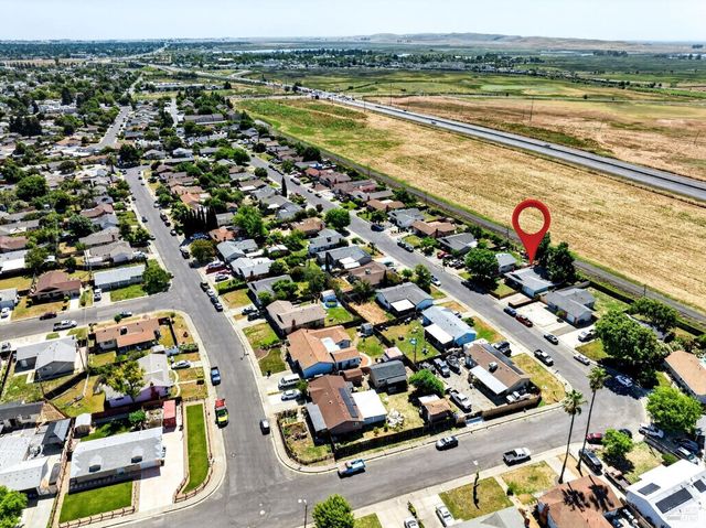 1607 James St, Fairfield, CA 94533