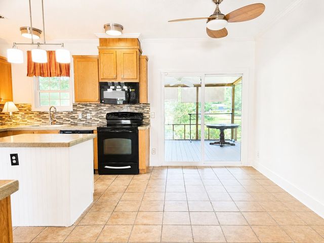 151 Hawks Nest Circle, Murrells Inlet, SC 29576