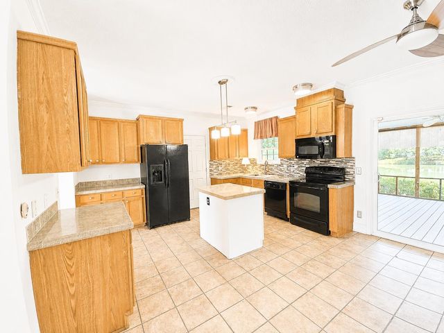 151 Hawks Nest Circle, Murrells Inlet, SC 29576
