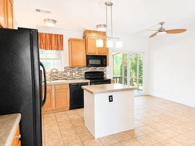 151 Hawks Nest Circle, Murrells Inlet, SC 29576