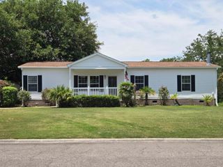 151 Hawks Nest Circle, Murrells Inlet, SC 29576