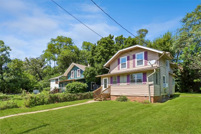 2207 High Street, Des Moines, IA 50312