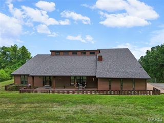 2362 Rock N Horse Farms Drive, Festus, MO 63028