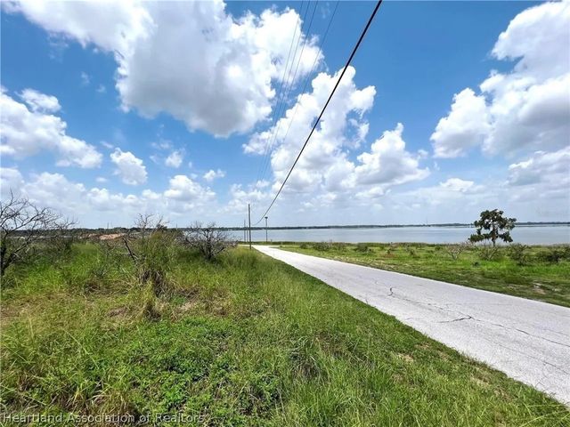 Fort Meade Road, Frostproof, FL 33843
