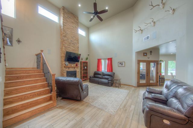 6609 Kalgan Road NE, Rio Rancho, NM 87144