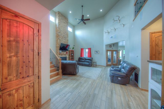 6609 Kalgan Road NE, Rio Rancho, NM 87144