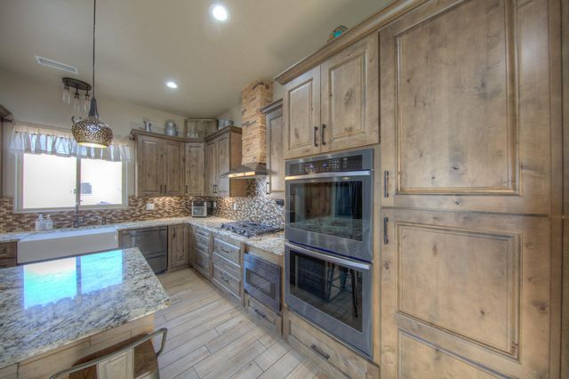 6609 Kalgan Road NE, Rio Rancho, NM 87144