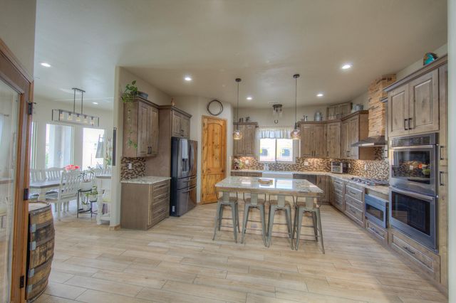 6609 Kalgan Road NE, Rio Rancho, NM 87144