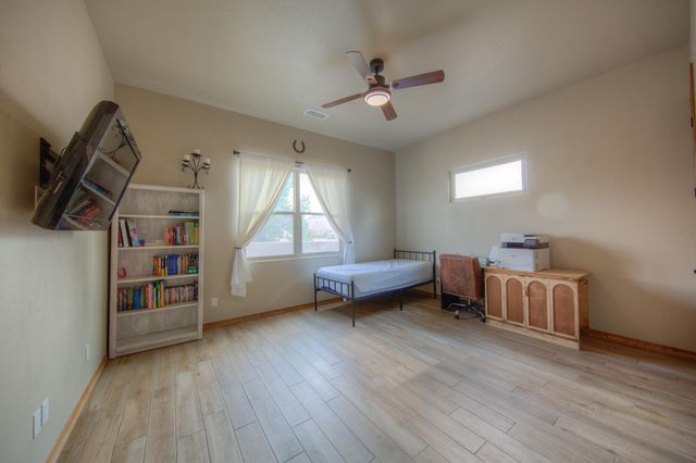 6609 Kalgan Road NE, Rio Rancho, NM 87144