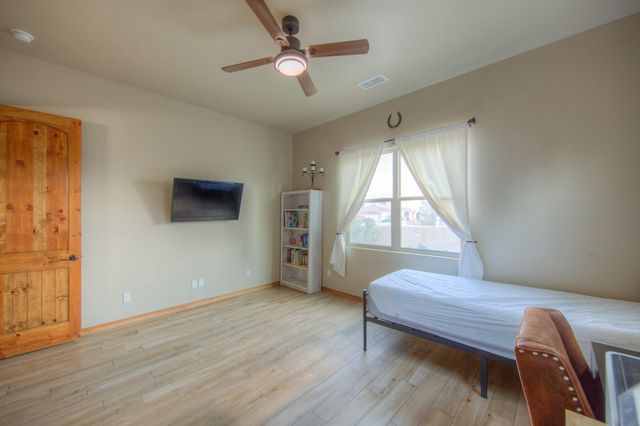 6609 Kalgan Road NE, Rio Rancho, NM 87144