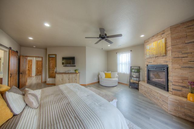 6609 Kalgan Road NE, Rio Rancho, NM 87144