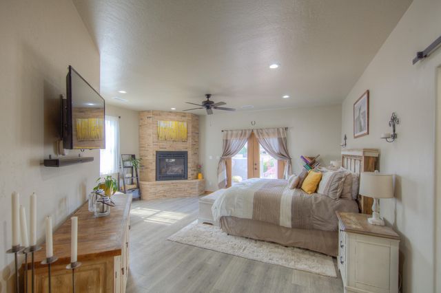 6609 Kalgan Road NE, Rio Rancho, NM 87144