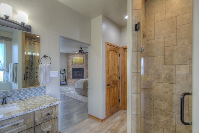 6609 Kalgan Road NE, Rio Rancho, NM 87144