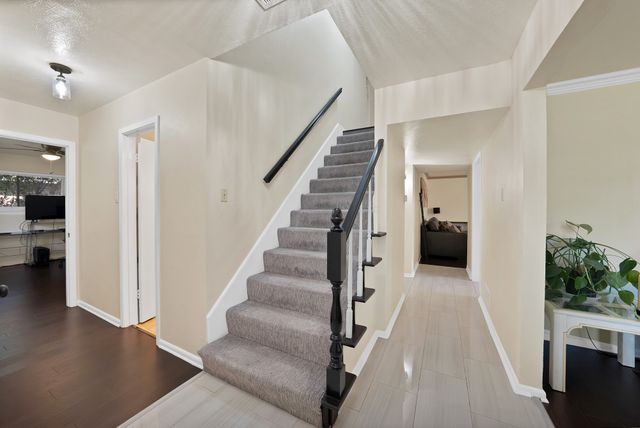 9426 Whittenburg Gate, Dallas, TX 75243