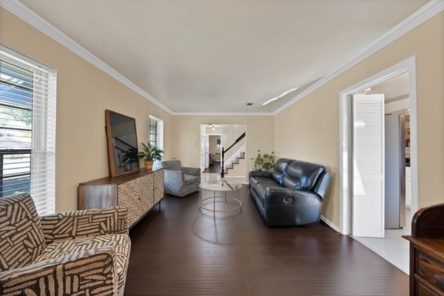 9426 Whittenburg Gate, Dallas, TX 75243